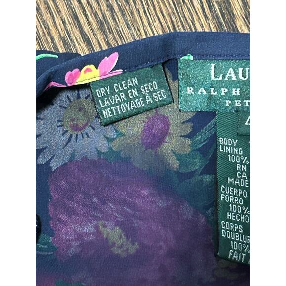 Lauren Ralph Lauren Women's Lined Silk Maxi Skirt in Navy Blue Floral Size 4P - Picture 5 of 7